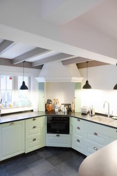Fisherman'S Cottage - Surf Retreat Wijk aan Zee Luaran gambar